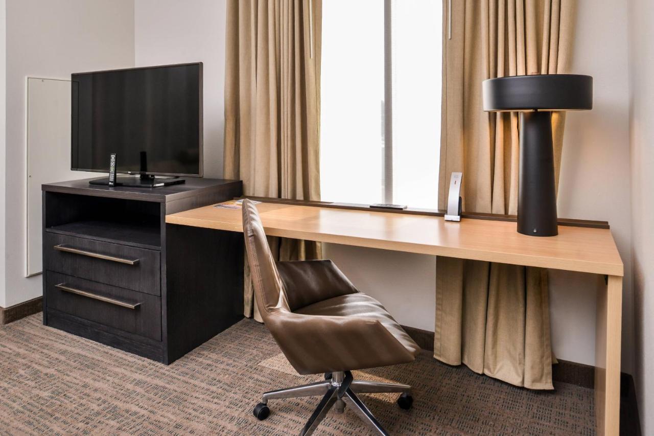 Residence Inn By Marriott Charlotte Northlake Exteriér fotografie