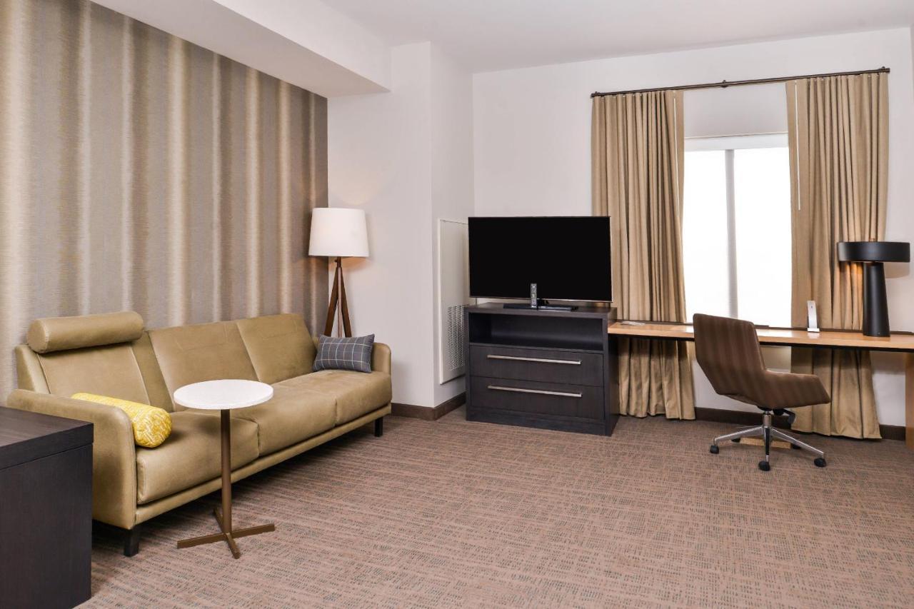 Residence Inn By Marriott Charlotte Northlake Exteriér fotografie